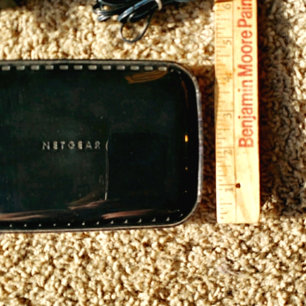 NETGEAR Wireless Router - Picture 5 of 5